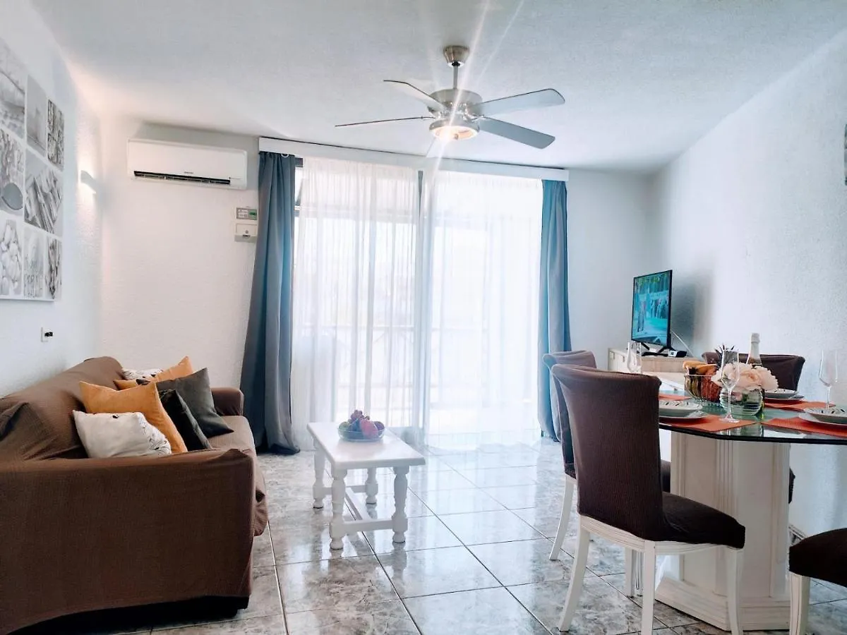 Atico En Parque Santiago I Apartment Playa de las Americas  Spain